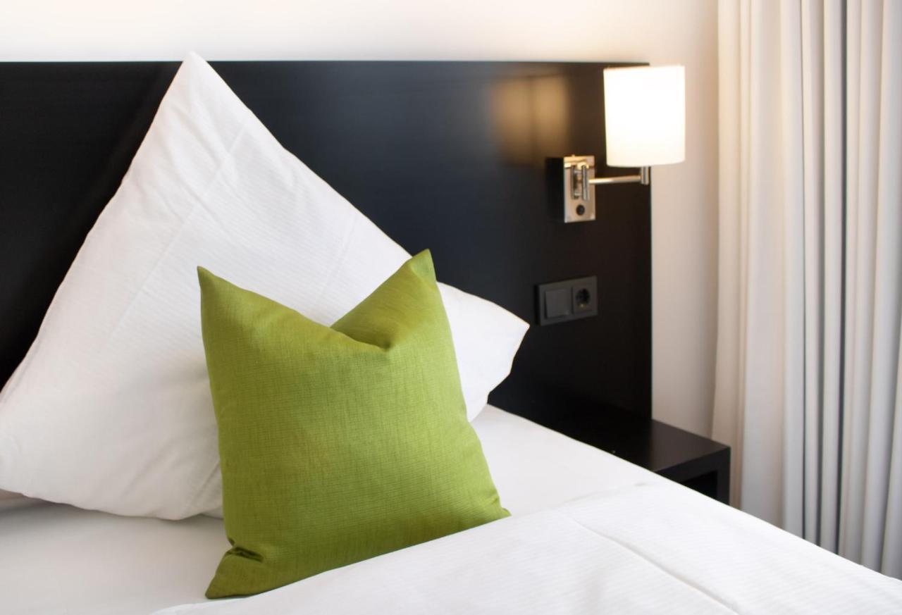 Kam Hotel By Wmm Hotels Stetten  Bagian luar foto